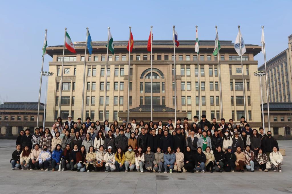 XCSport组织毕业生开展“走进上合研...